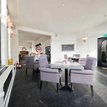 De Hotel 3*