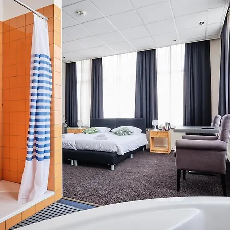 ホテル De Tolkamer